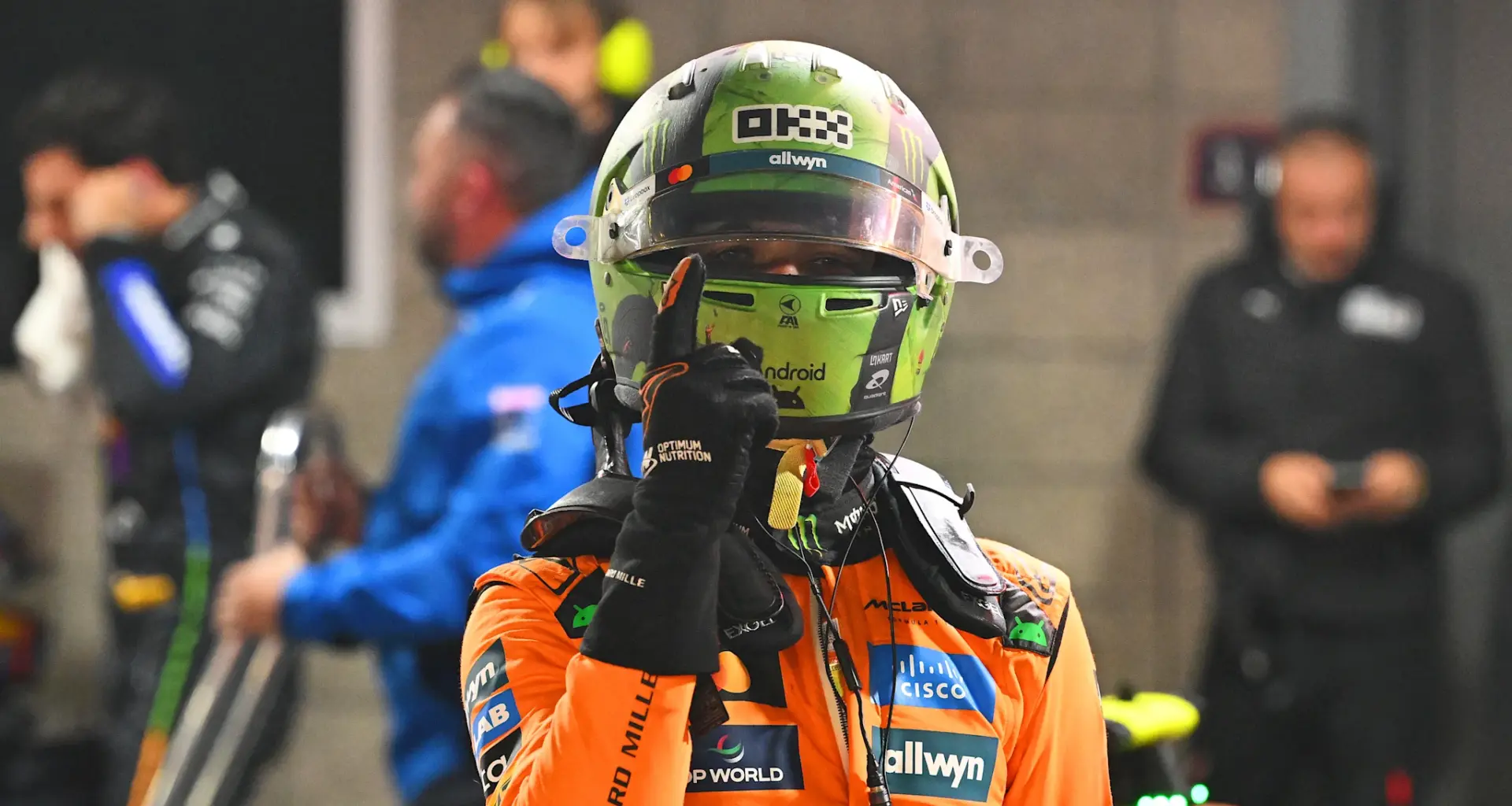 LAS VEGAS, NEVADA - NOVEMBER 20: Max Verstappen of the Netherlands and Oracle Red Bull Racing