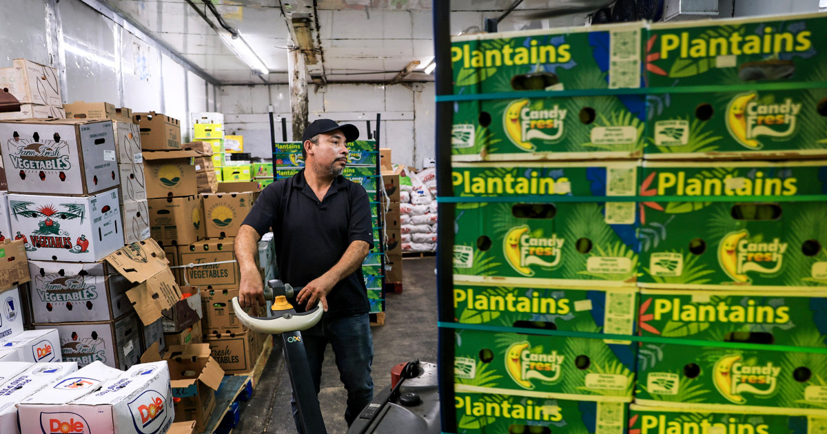 Trump issues order rolling back some of his food tariffs