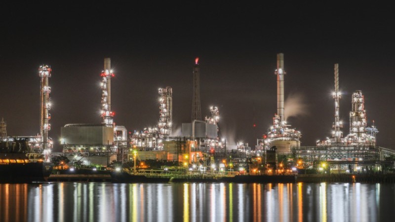 The Commodities Feed: Refined products drive oil prices higher | articles