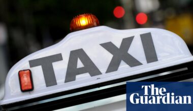 John, 75, wanted a taxi outside Sydney airport to take him 1.5km to his hotel. Drivers refused | New South Wales