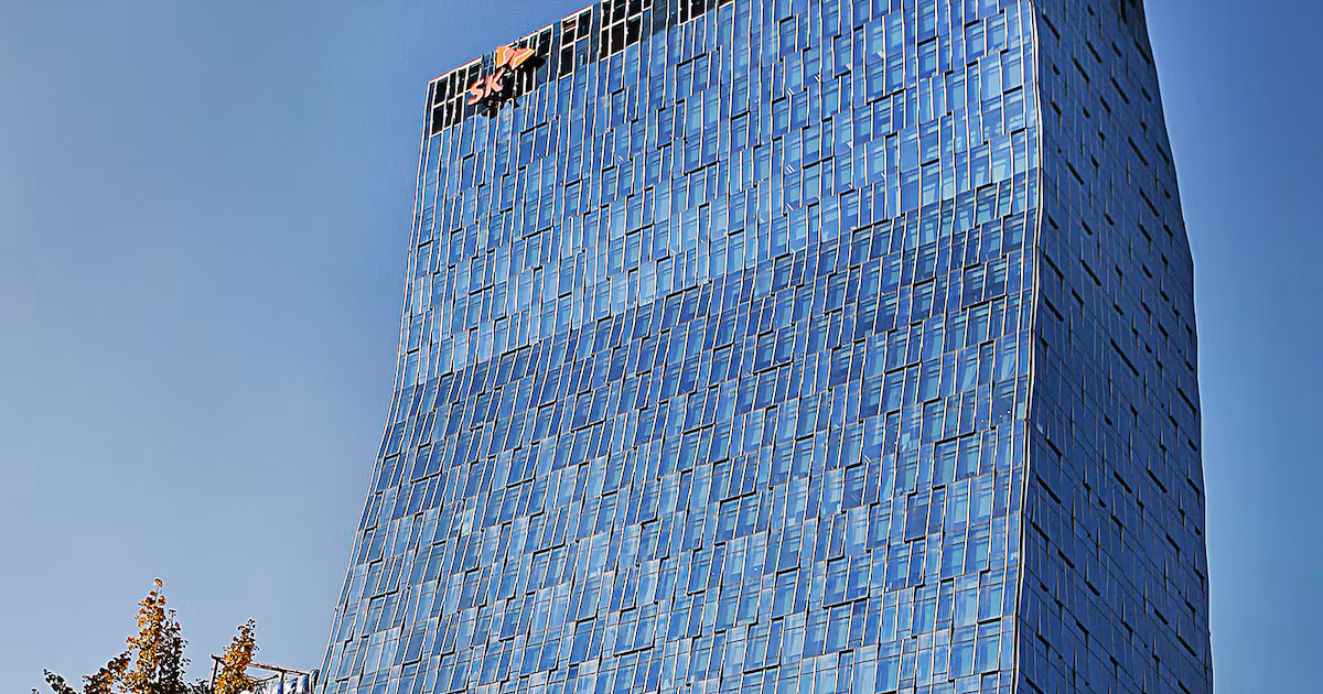 Exclusive: SK Telecom AI Unit Transfers Non-Retirees, Drama Echoes - 조선일보