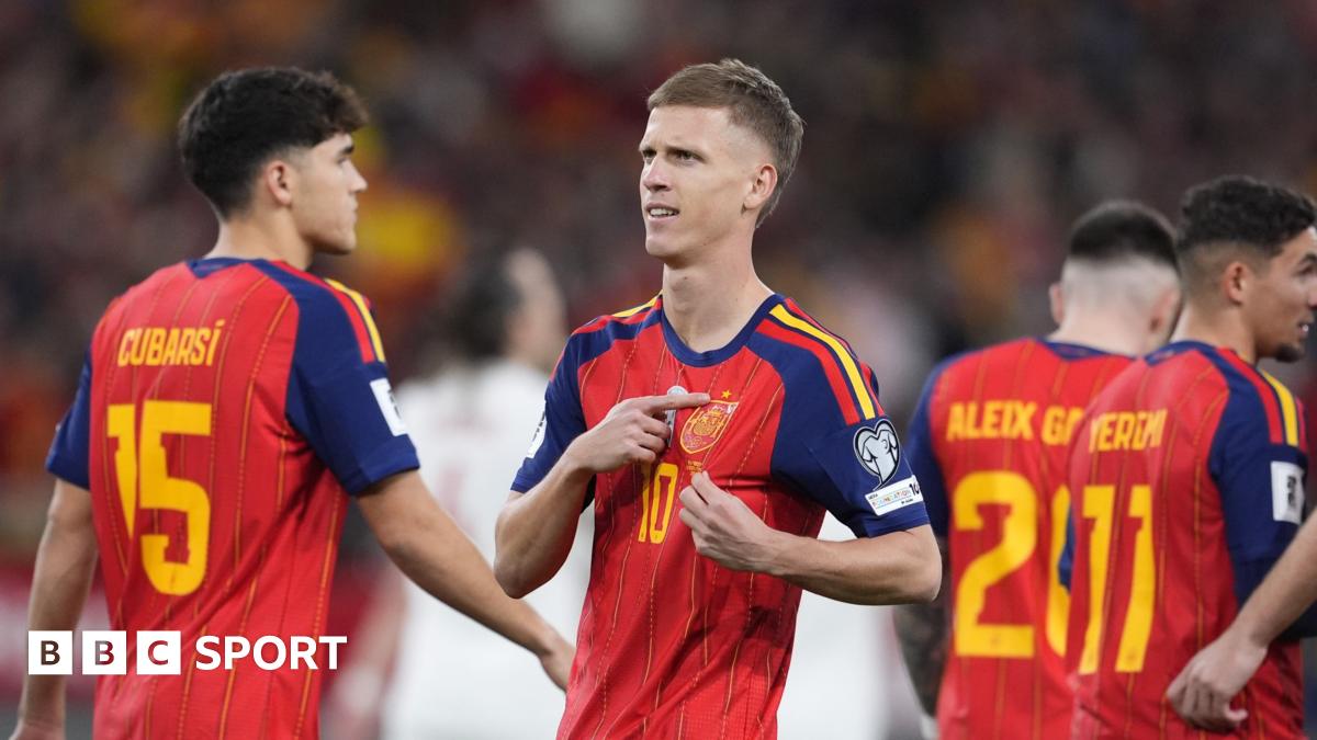 Spain 2-2 Turkey: Spain secure World Cup spot despite draw