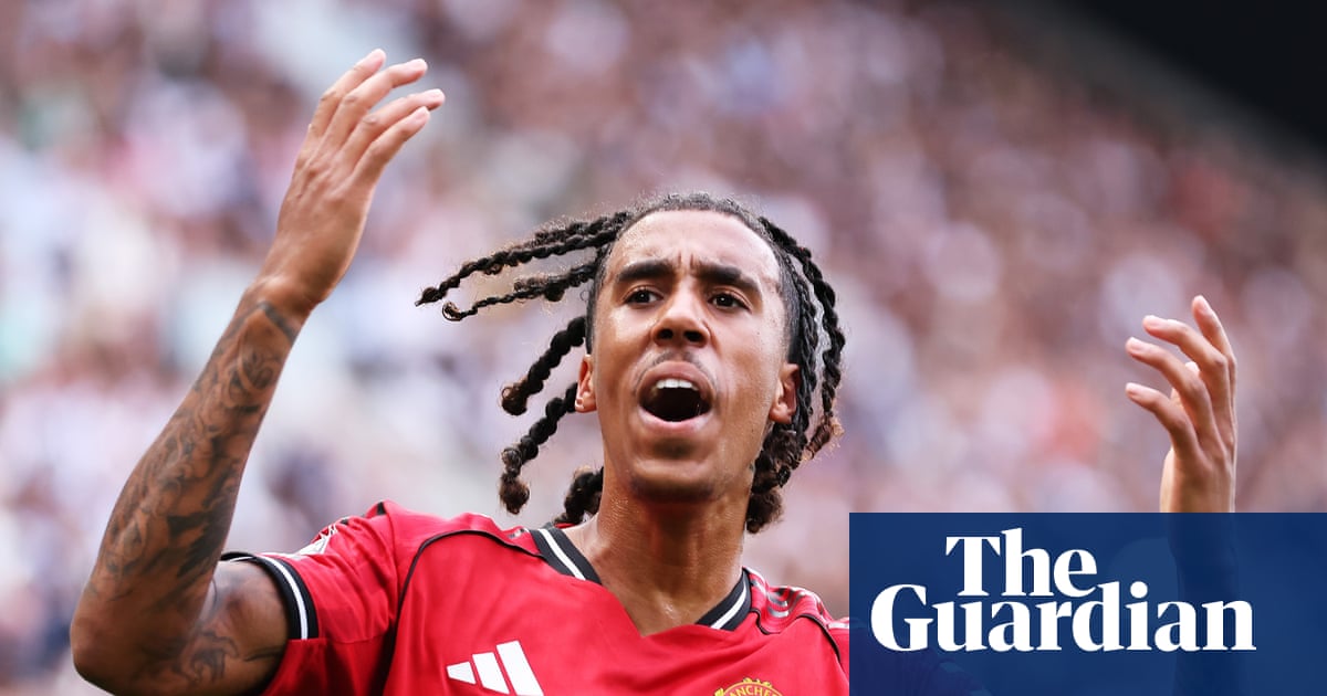 Leny Yoro: ‘Manchester United cannot build something with bad energy or bad characters’ | Manchester United