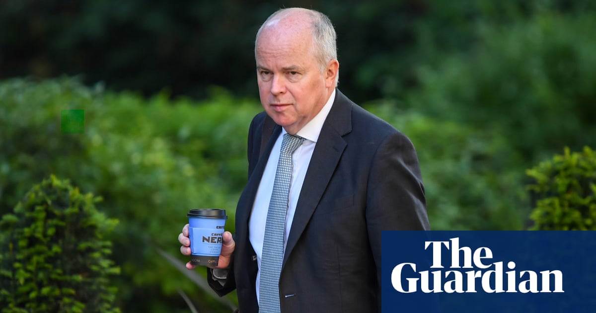 MPs and BBC staff call for Robbie Gibb to leave broadcaster’s board | BBC