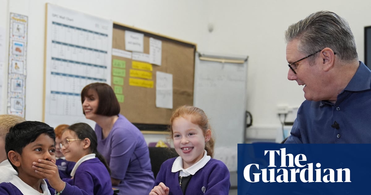 ‘I didn’t start it’: Starmer apologises for ‘six seven’ uproar during school visit | Keir Starmer