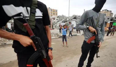 Trump considers skipping disarmament phase of Gaza plan amid deadlock: Report - thecradle.co