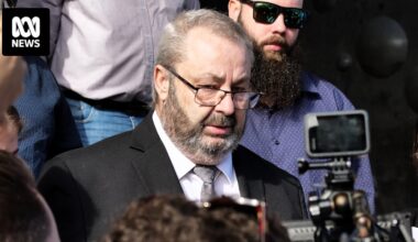 Hunter Valley wedding bus crash driver Brett Button loses appeal on 32-year jail sentence