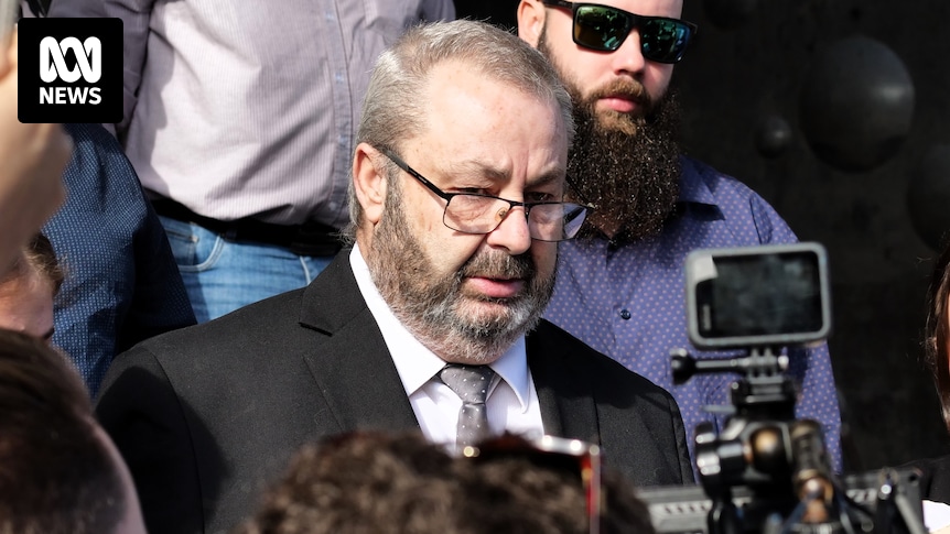 Hunter Valley wedding bus crash driver Brett Button loses appeal on 32-year jail sentence