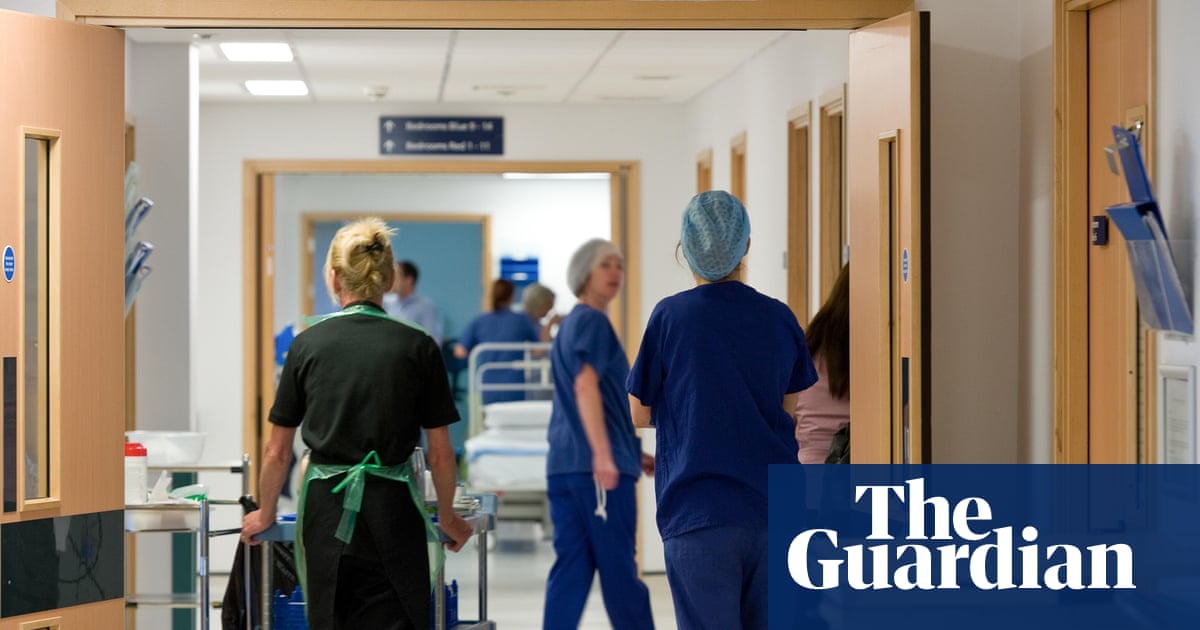 NHS failing to cut waiting times as promised in recovery plan, report warns | NHS