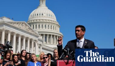 Democratic representative urges former prince Andrew to testify over Epstein | House of Representatives