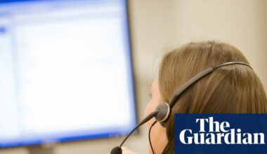 ‘Set up to fail’: ATO outsourcing to private call centres focused on boosting profit not helping Australians | Debt collection