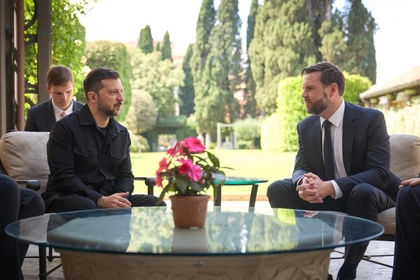 Zelensky Says Kyiv Will Work ‘Together With America and Europe’ After Vance Call