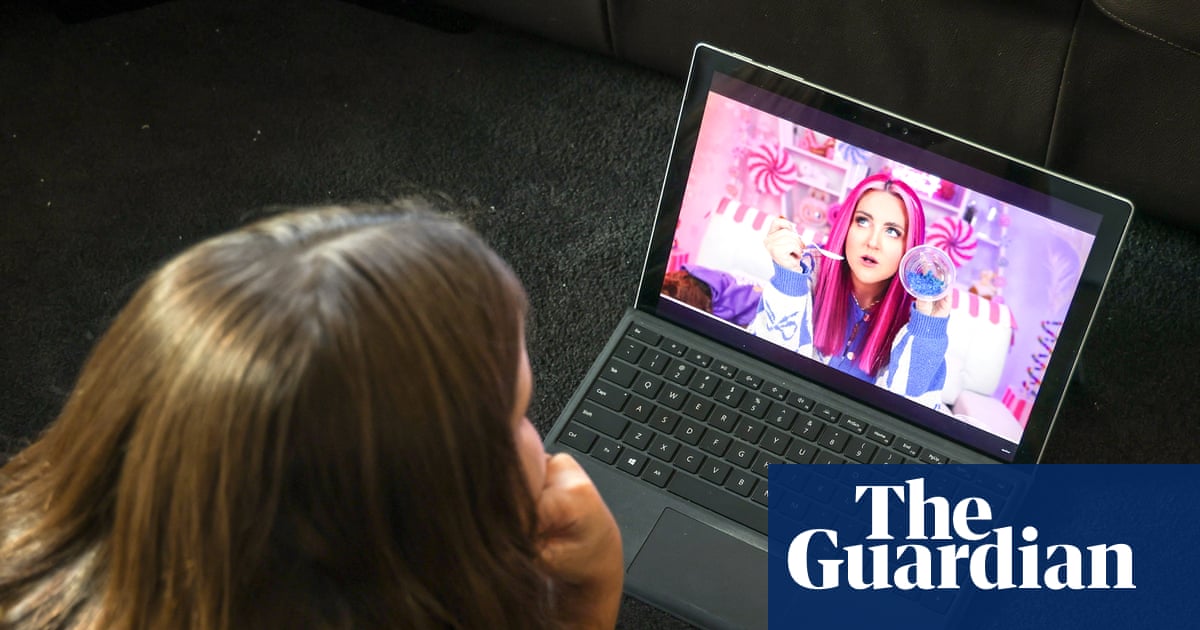 Teletubbies creator warns parents over ‘empty’ YouTube programmes for children | Children's TV