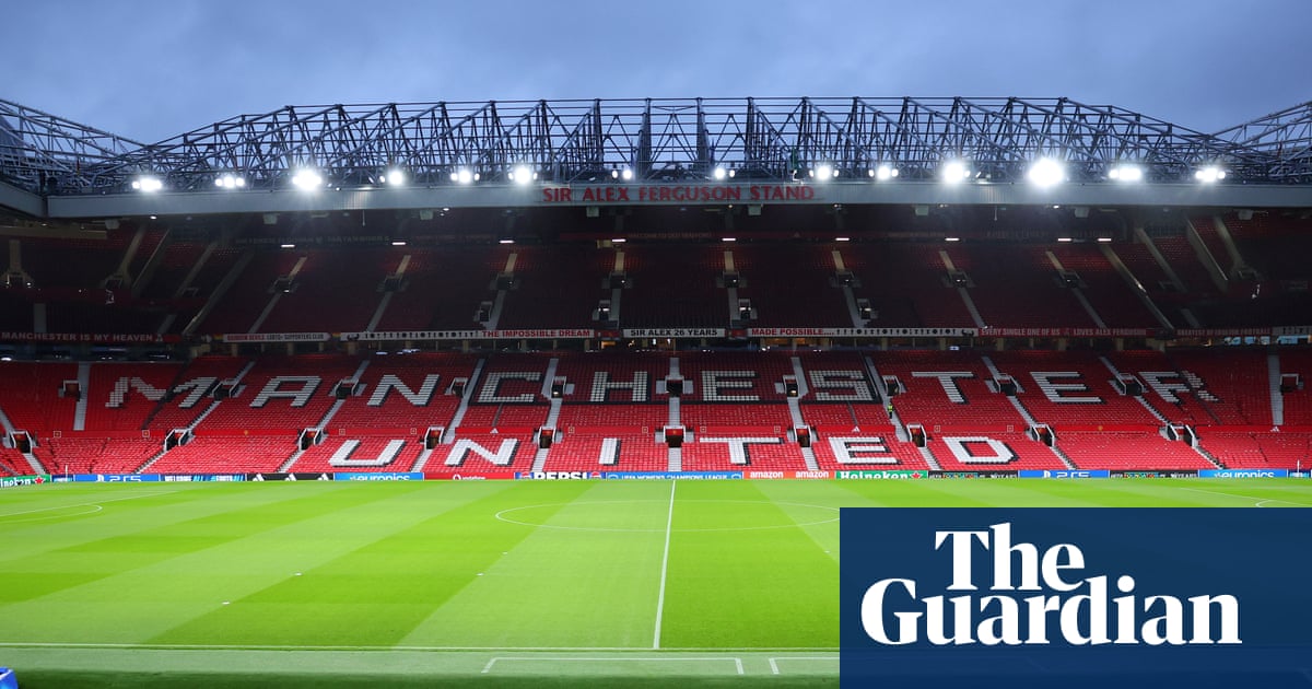 Manchester United’s seat licence plan threatened by ticket tout clampdown | Manchester United
