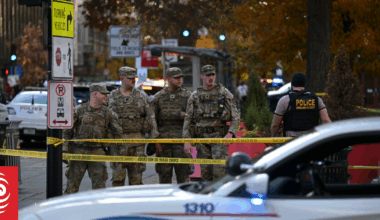 US stops processing Afghan immigration requests after attack near White House