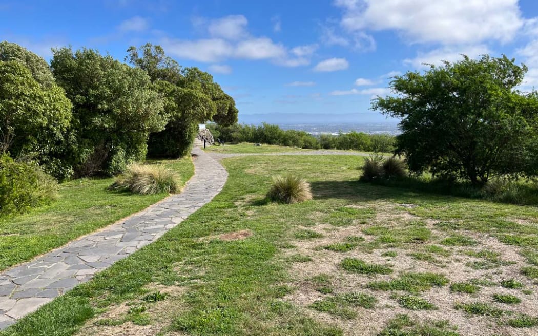 Erebus memorial, Cracroft memorial in Christchurch