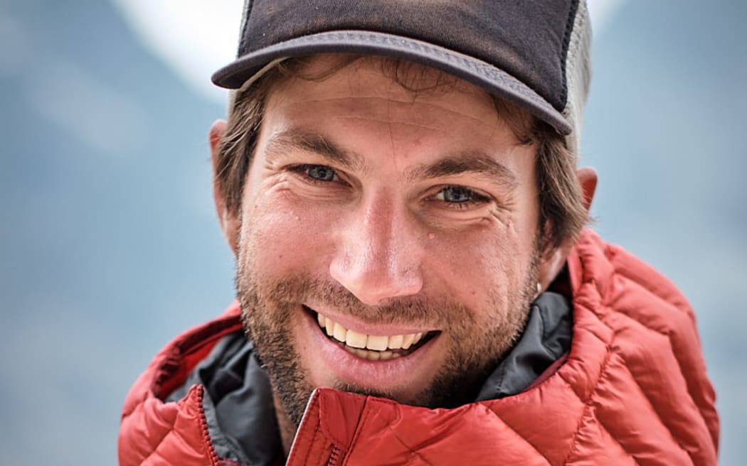 Mountain guide Thomas Vialletet died on Aoraki Mt Cook.
