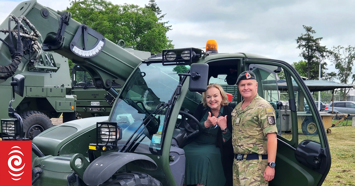 New building for equipment maintenance and repairs at Burnham Military Camp opened