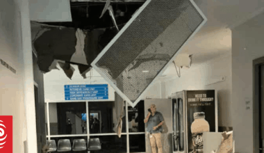 Severe Tropical Cyclone Fina moves west as Darwin wakes to survey the damage