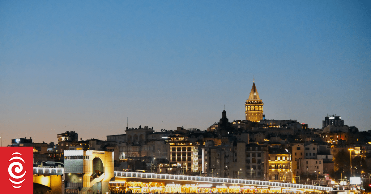 Istanbul hotel evacuated after tourists die of suspected poisoning