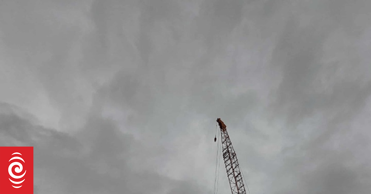 MetService issues thunderstorm warning for Central North Island