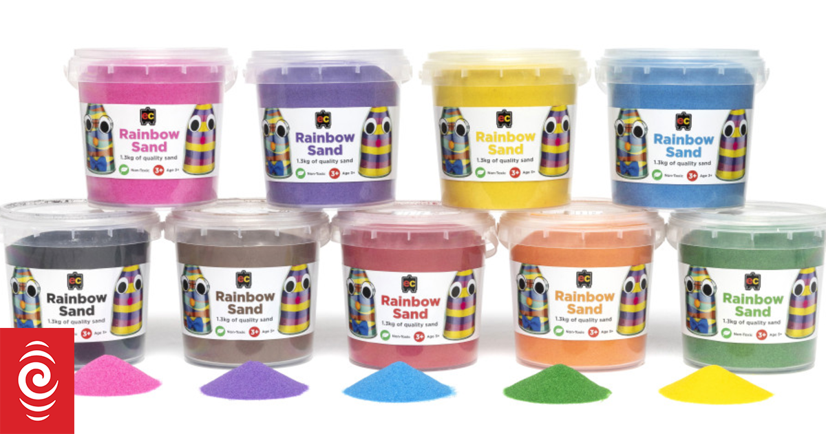 'Act immediately': Two brands of children's coloured sand recalled over asbestos concern