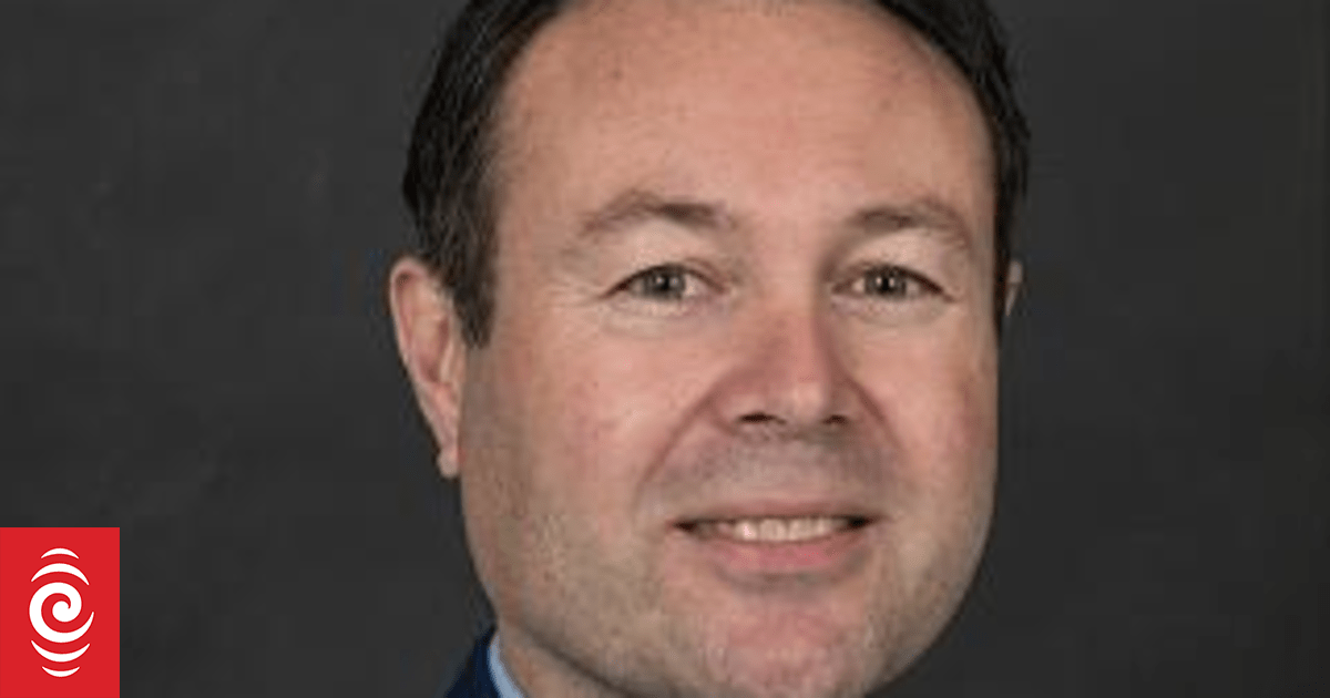 Cop turned aviation boss Chris de Wattignar on leave after scathing IPCA report