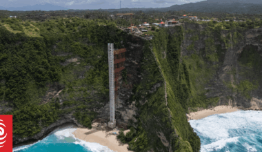 Inside debate over glass elevator Bali is building on 'world's most beautiful beach'