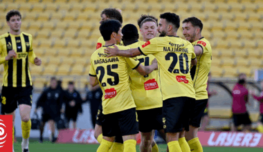 A-League live updates: Wellington Phoenix v Auckland FC