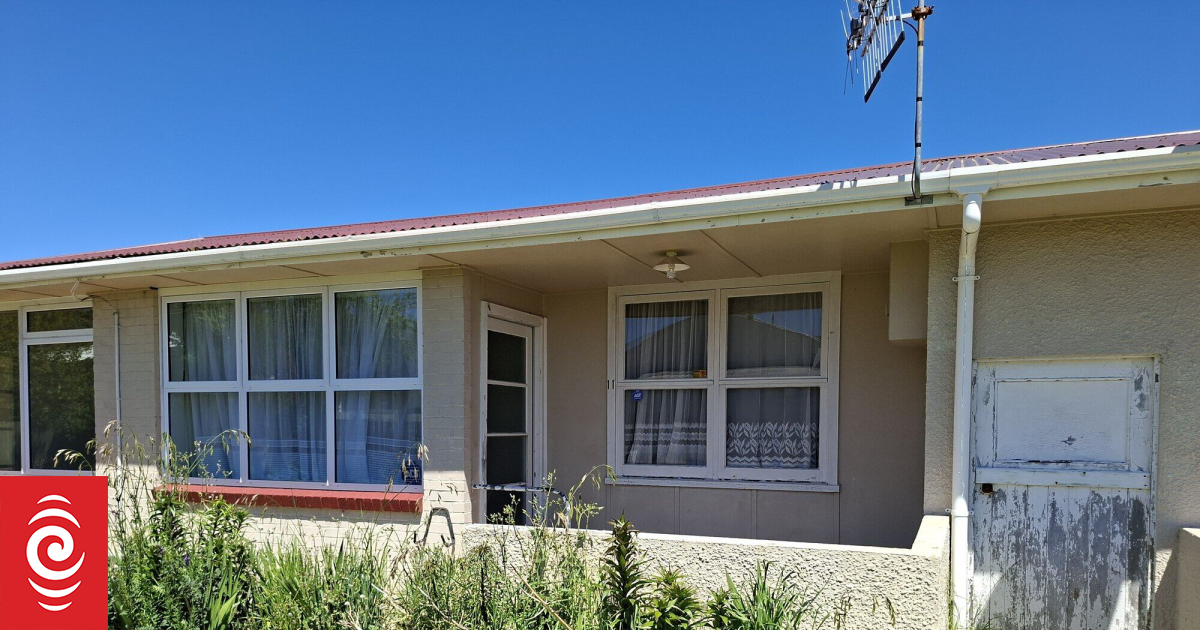 Empty Rotorua council-owned pensioner units spark concern