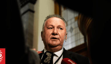 How the oil and gas industry helped rewrite New Zealand’s drilling rules