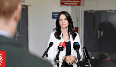 Nearly 200 schools write to Education Minister Erica Stanford over removal of Treaty obligations