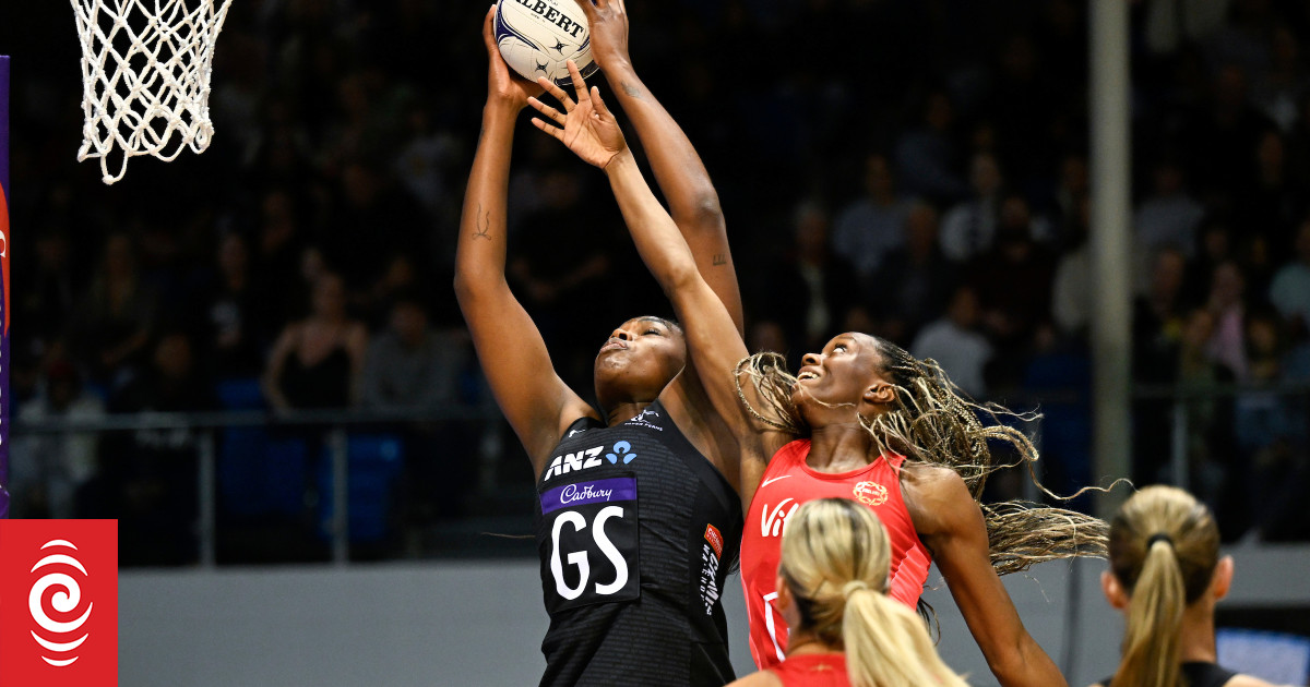 Silver Ferns end chaotic season with win over England