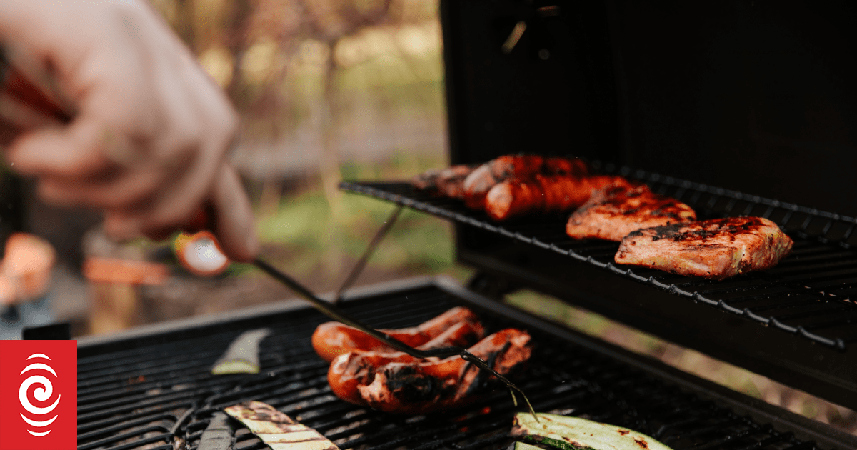 Why Christmas barbecues likely to be a 'pretty expensive endeavour'