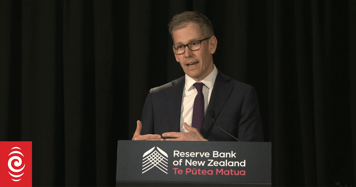 Official cash rate cut to 2.25 percent