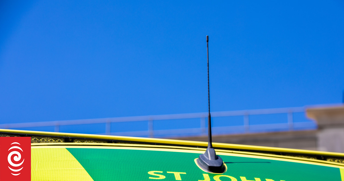 Twelve injured in three-vehicle Invercargill crash