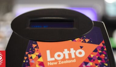 Three players share record must-win $55m Lotto prize