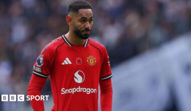 Matheus Cunha in action for Manchester United