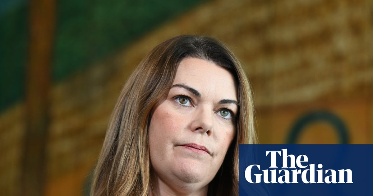 Labor to rule out controversial ‘national interest’ exemption for coal and gas if Greens back nature laws | Environment