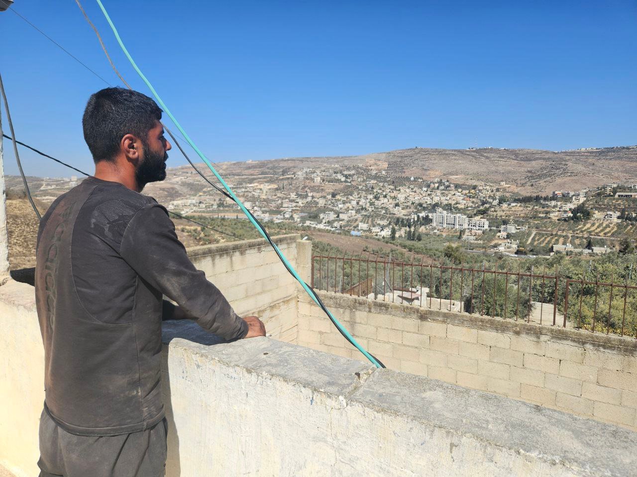 Already squeezed by settlers, Palestinians say IDF increasingly blocking olive harvests