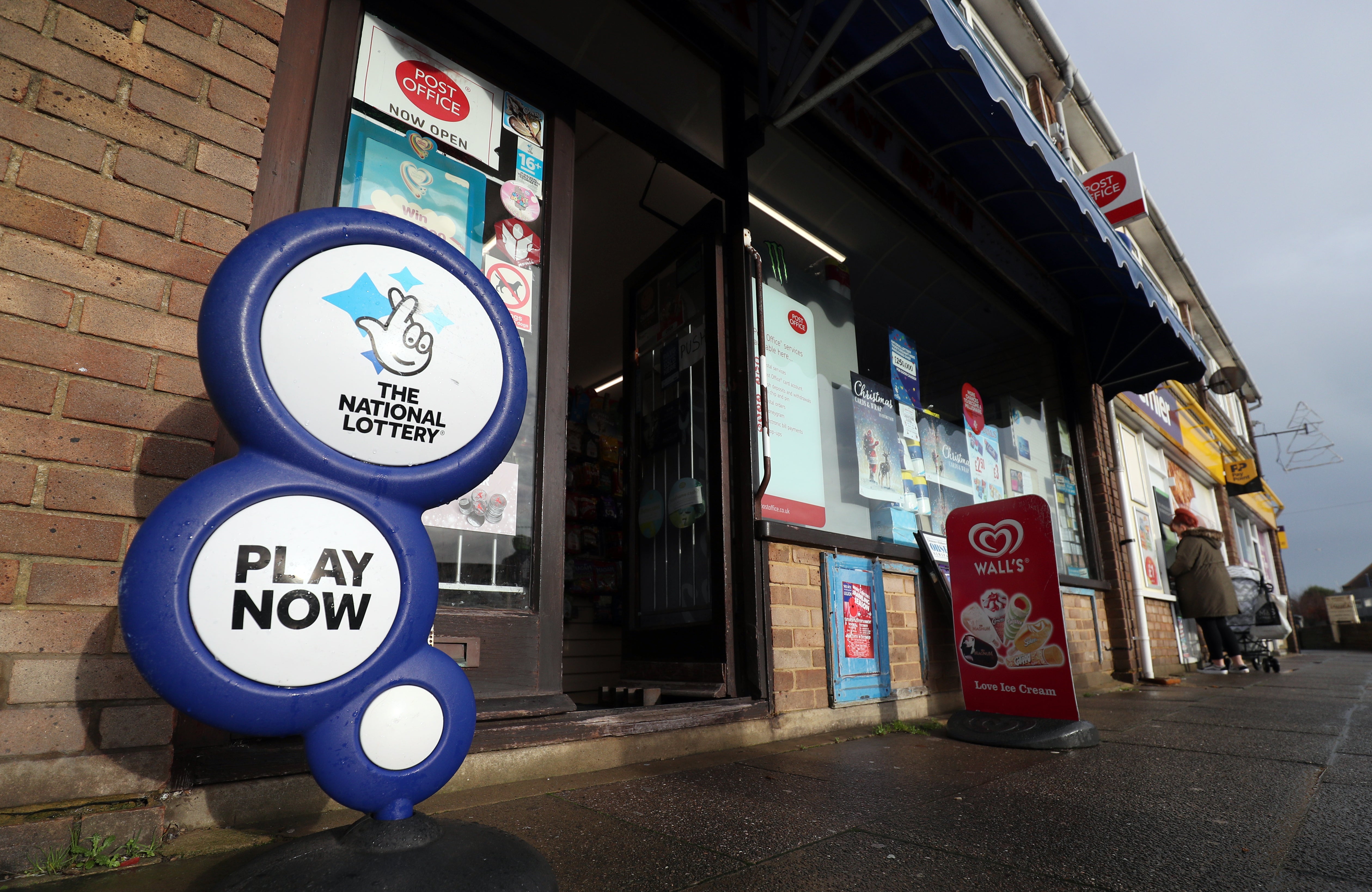 If somebody in the UK wins the jackpot, it will be the largest win of the year