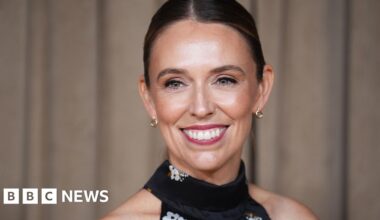 Jacinda Ardern likens experience of politics to Nicola Sturgeon's