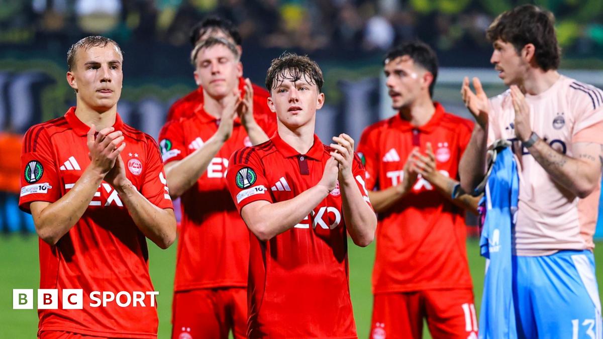 Aberdeen players at full-time against AEK Larnaca