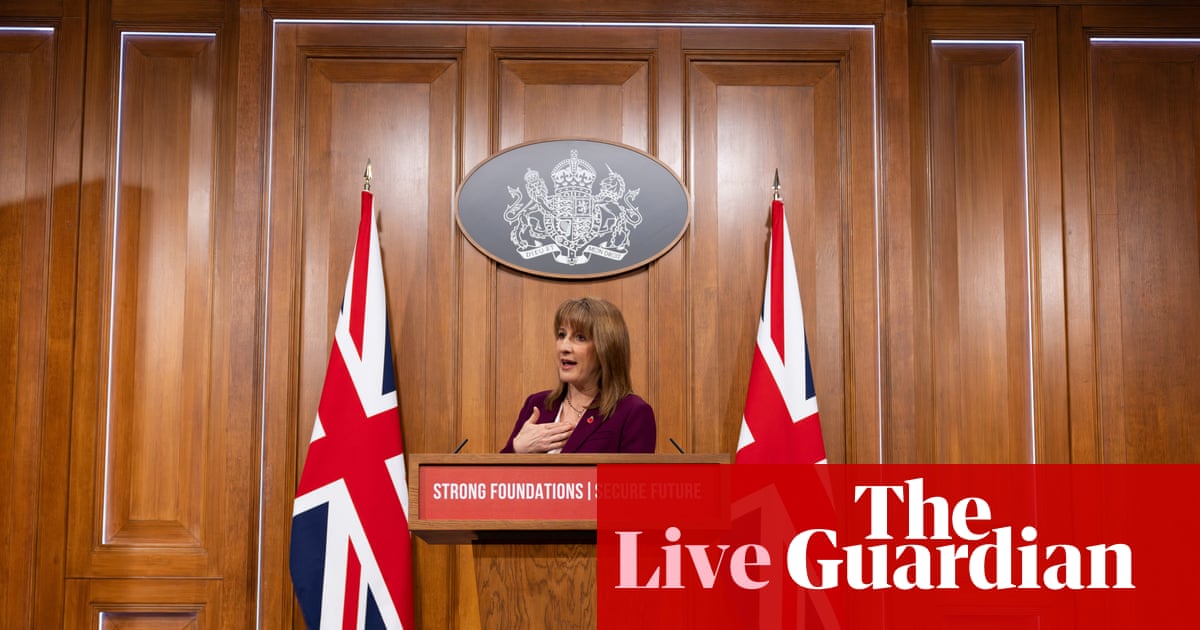 Labour could suffer Lib Dem-style election punishment if they raise taxes, Reeves warned – UK politics live | Politics