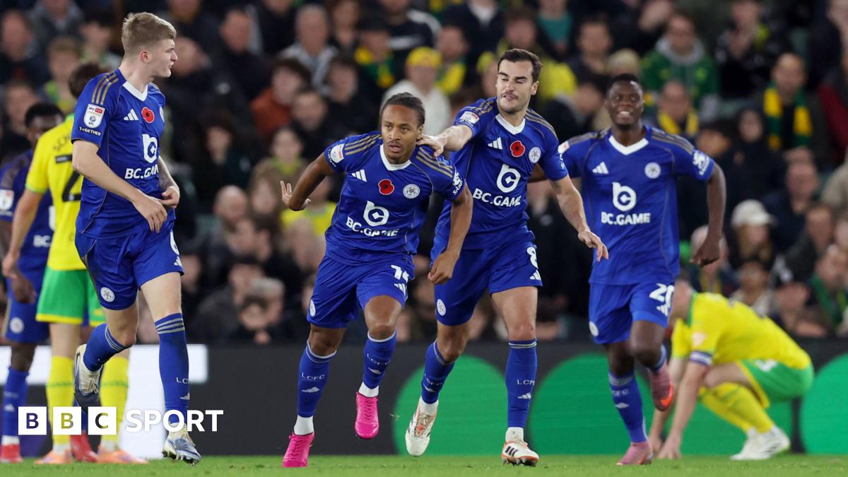 Norwich City 1-2 Leicester City: Foxes snatch late Carrow Road win