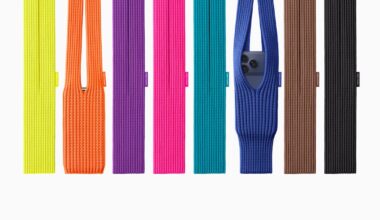 Apple iPhone Pocket 'sock' mocked online