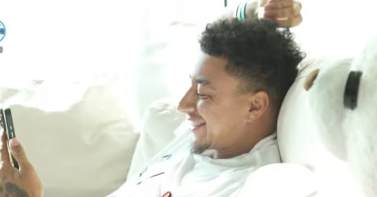 Jesse Lingard Says Having Daughter Without Marriage Common in Europe - 조선일보