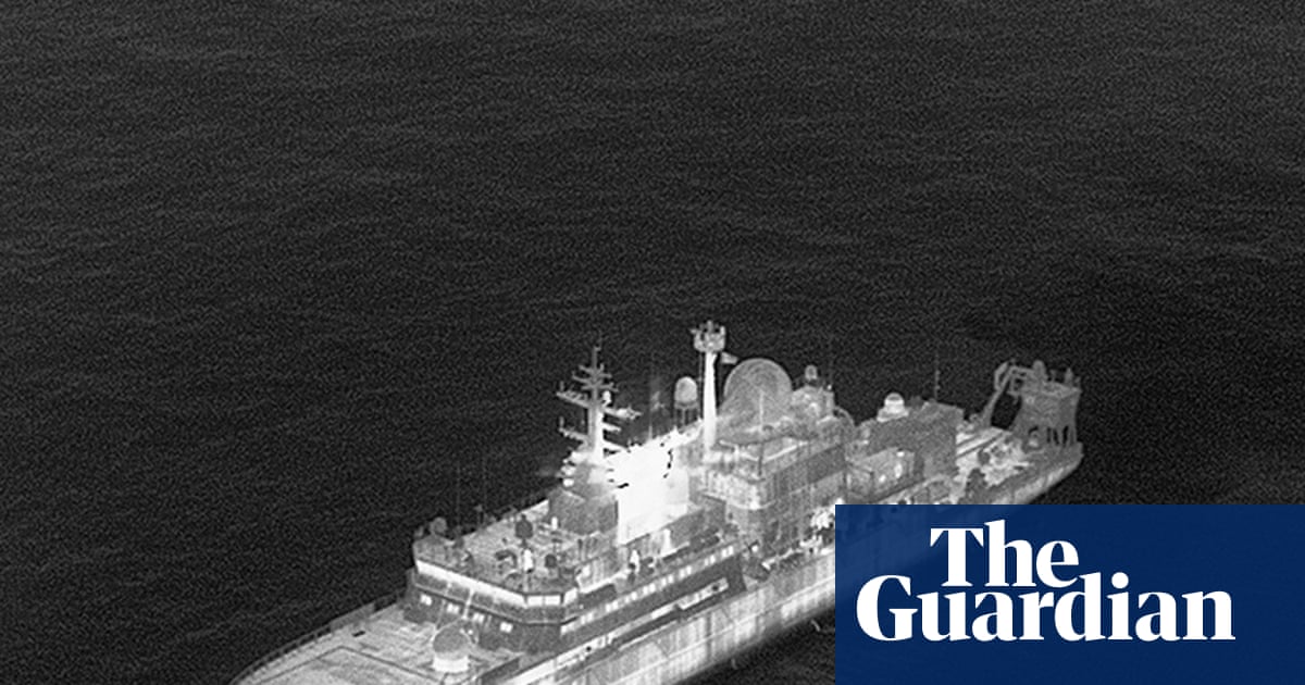 Russian spy ship enters British waters and shines lasers at military pilots | Military