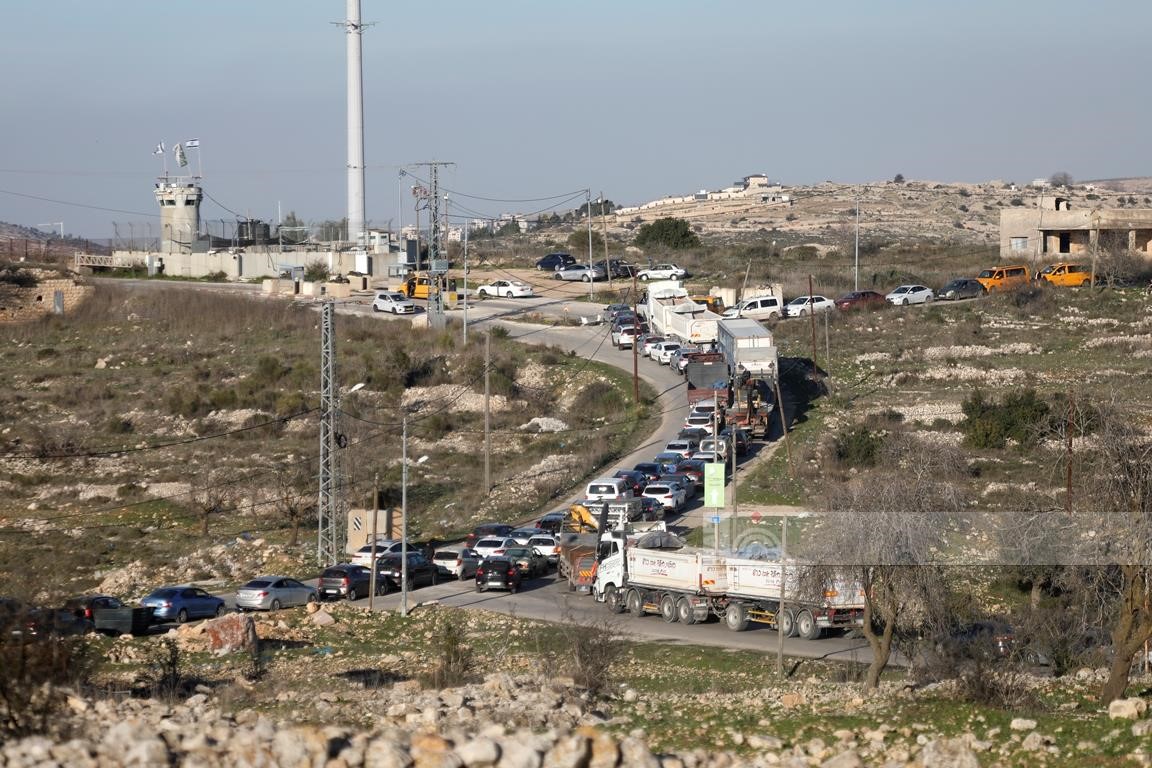 Sunday Morning: Israel Invades West Bank; Abducts 54 Palestinians |