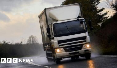 Criminals buy haulage firms to steal lorryloads of goods, BBC finds